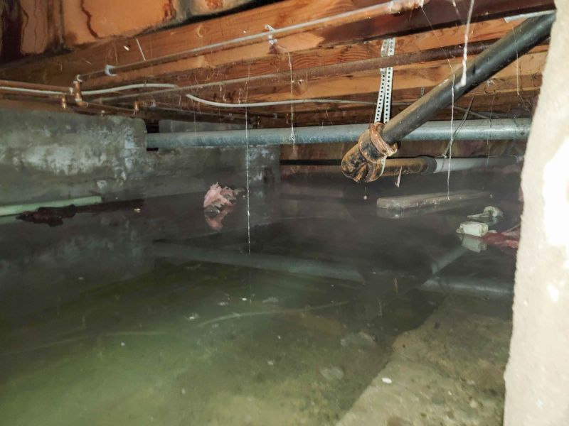 Crawlspace Water Removal
